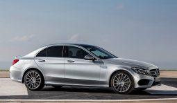 2016 مرسيدس بنز الفئه C300 4MATIC