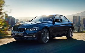 BMW 328i ، طقم الهيكل الرياضي Sport Line