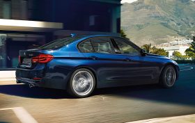 BMW 328i ، طقم الهيكل الرياضي Sport Line