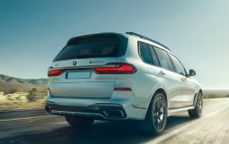 سيارة BMW X7 M50d كاملة المواصفات