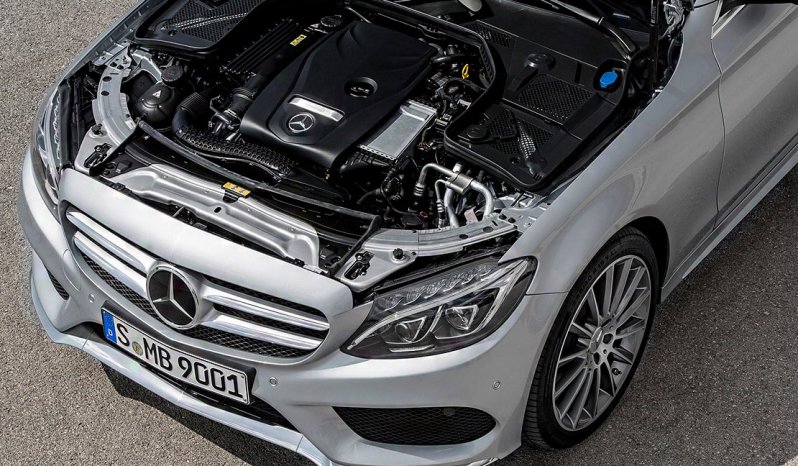 
								2015 Mercedes-Benz C-Class C300 4MATIC full									