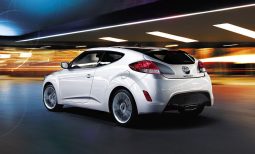 
										Hyundai Veloster Turbo Sport full									