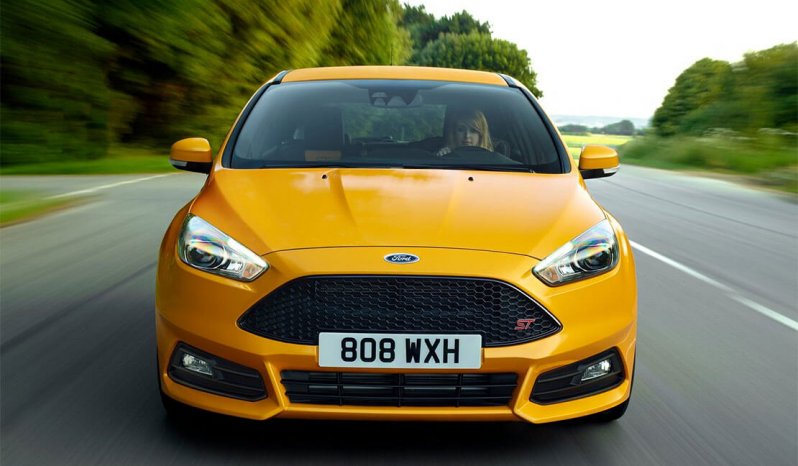 
								Ford Focus ST full									