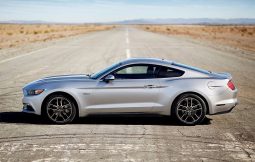 
										Ford Mustang 2015 Turbo full									