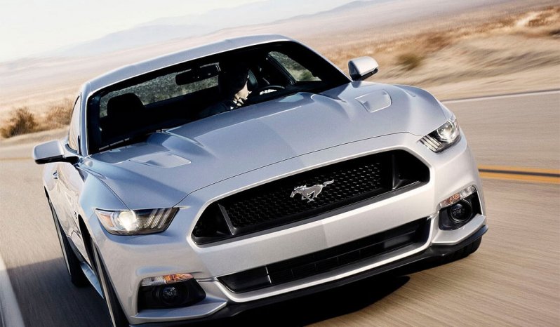 
								Ford Mustang 2015 Turbo full									