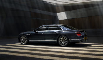 Bentley Flying Spur, Anniversary Edition full
